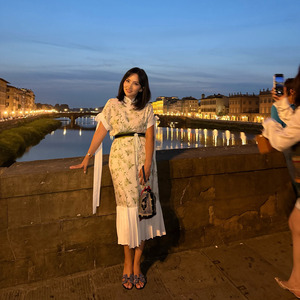 Мисс Г.Гантуяа Hermes барьдаг нь биш ТРЭЙДЕР болжээ